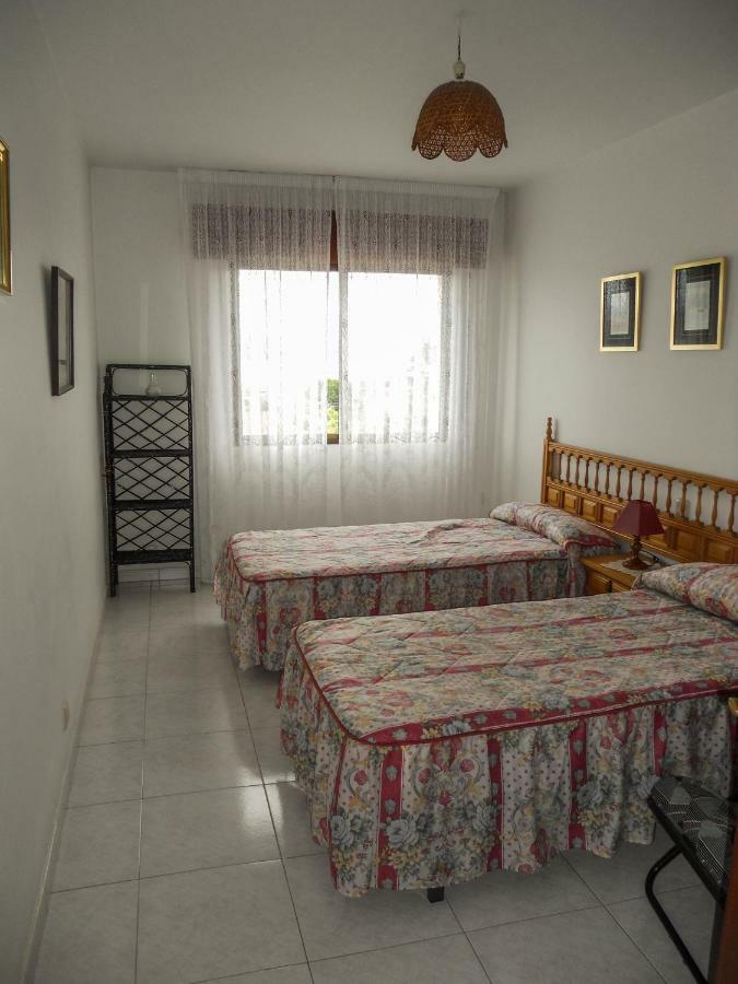 Apartamentos Blanco O Grove Exterior photo